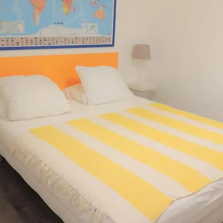 Apartment Very Nice With Sea View Ideally Located At 750m From The Port And Shops.