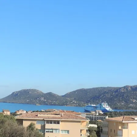 Appartement Very Nice With Sea View Ideally Located At 750m From The Port And Shops.